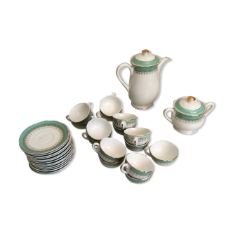 Service à café en semi porcelaine