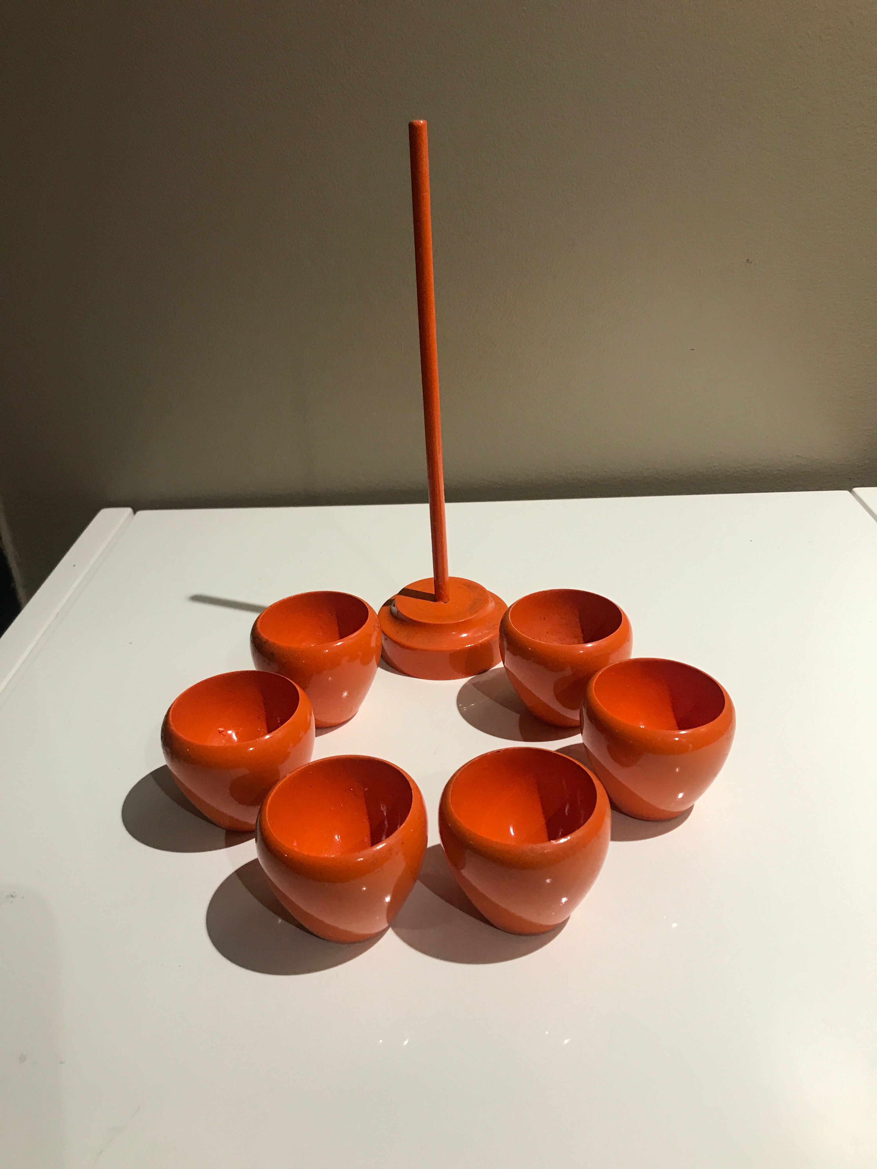 6 orange wooden coquetiers