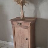 Small solid wood jam jar holder