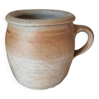 Stoneware pot