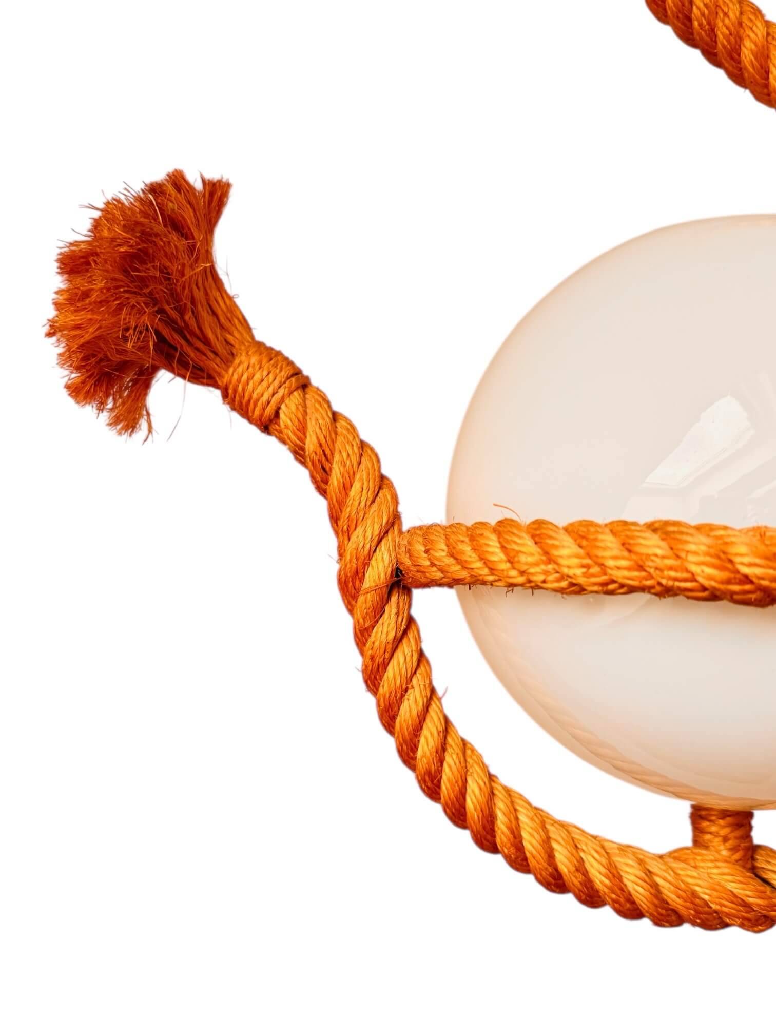 Suspension cygne par Adrien Audoux et Frida Minet