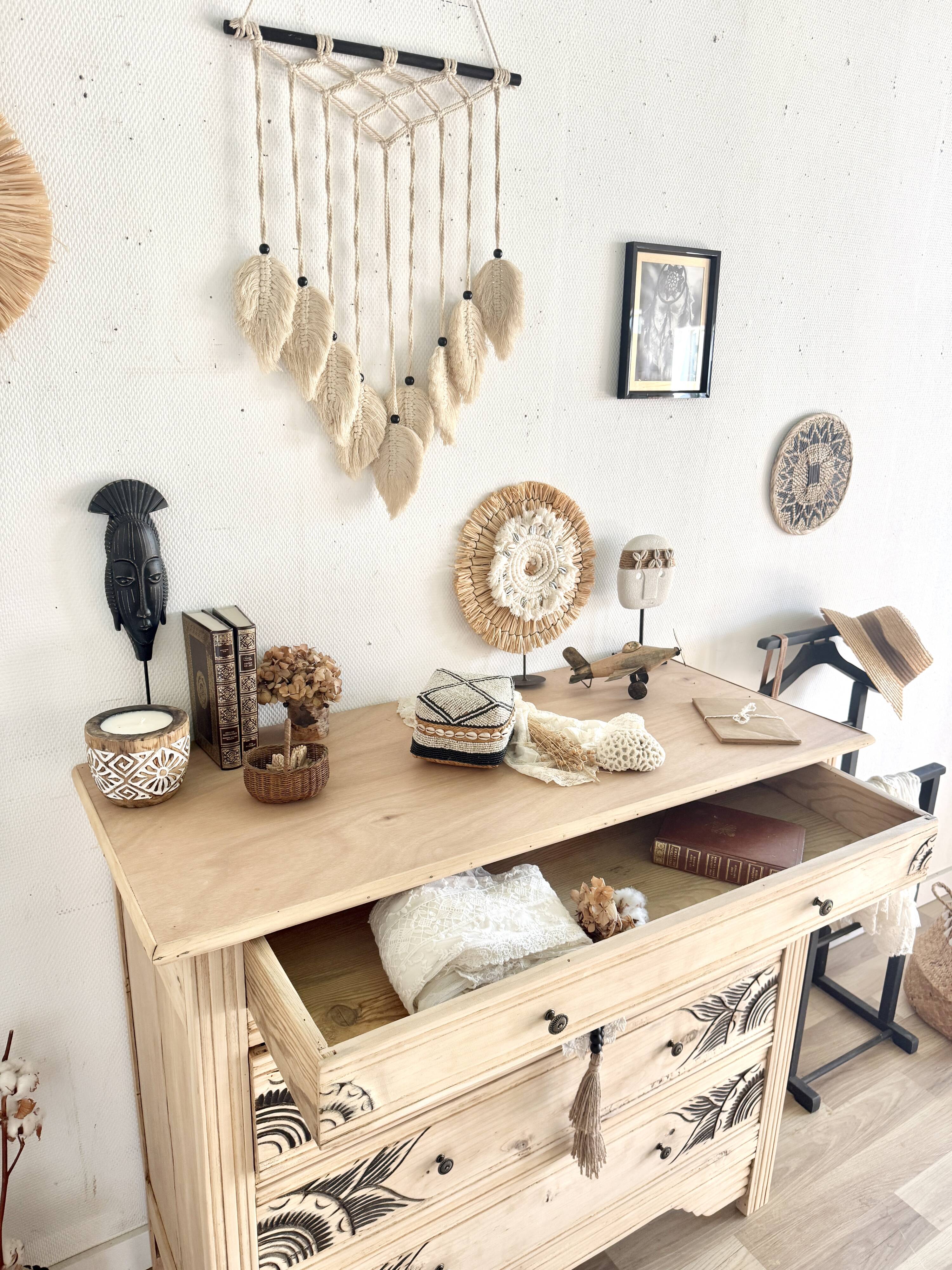 Art Deco chest of drawers