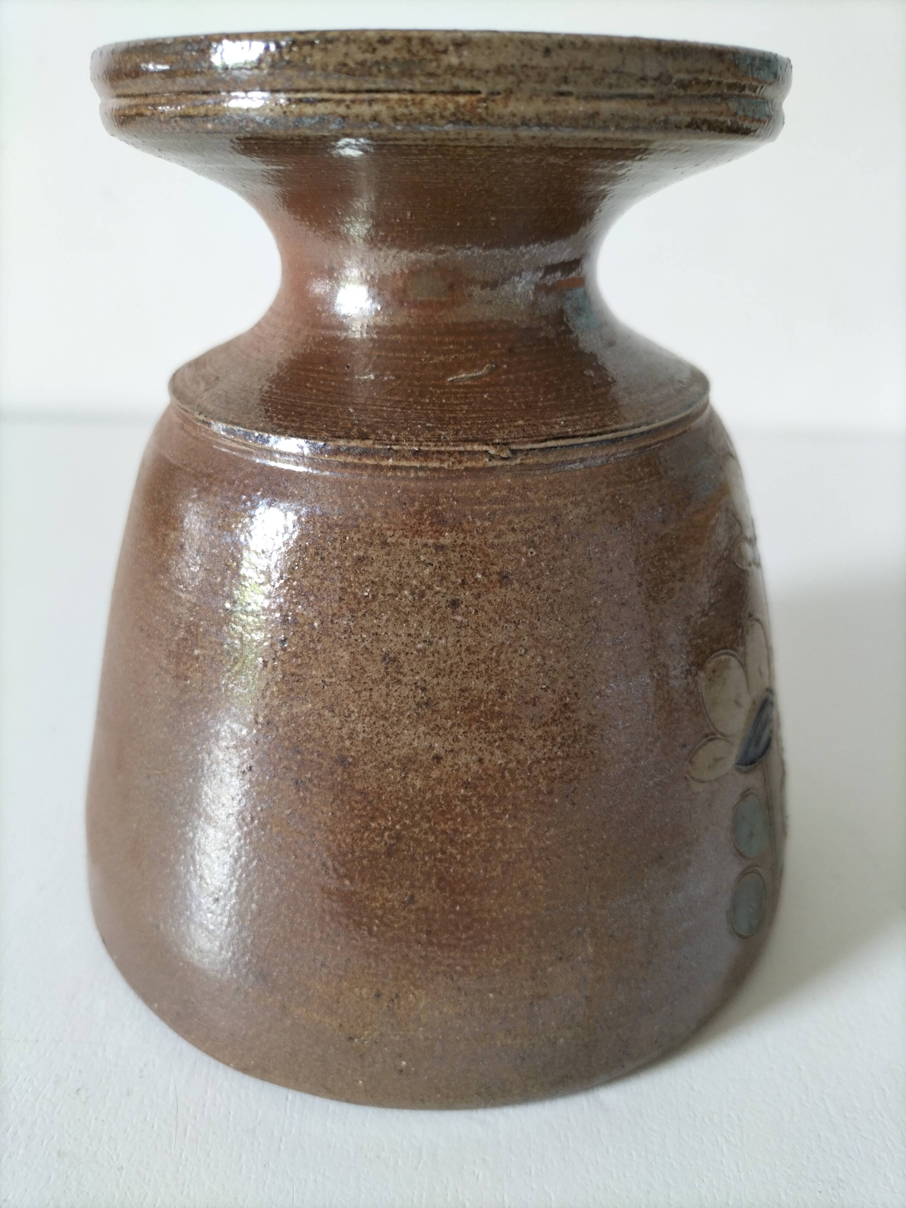 Vase en grès fait main – Poterie des Mottes