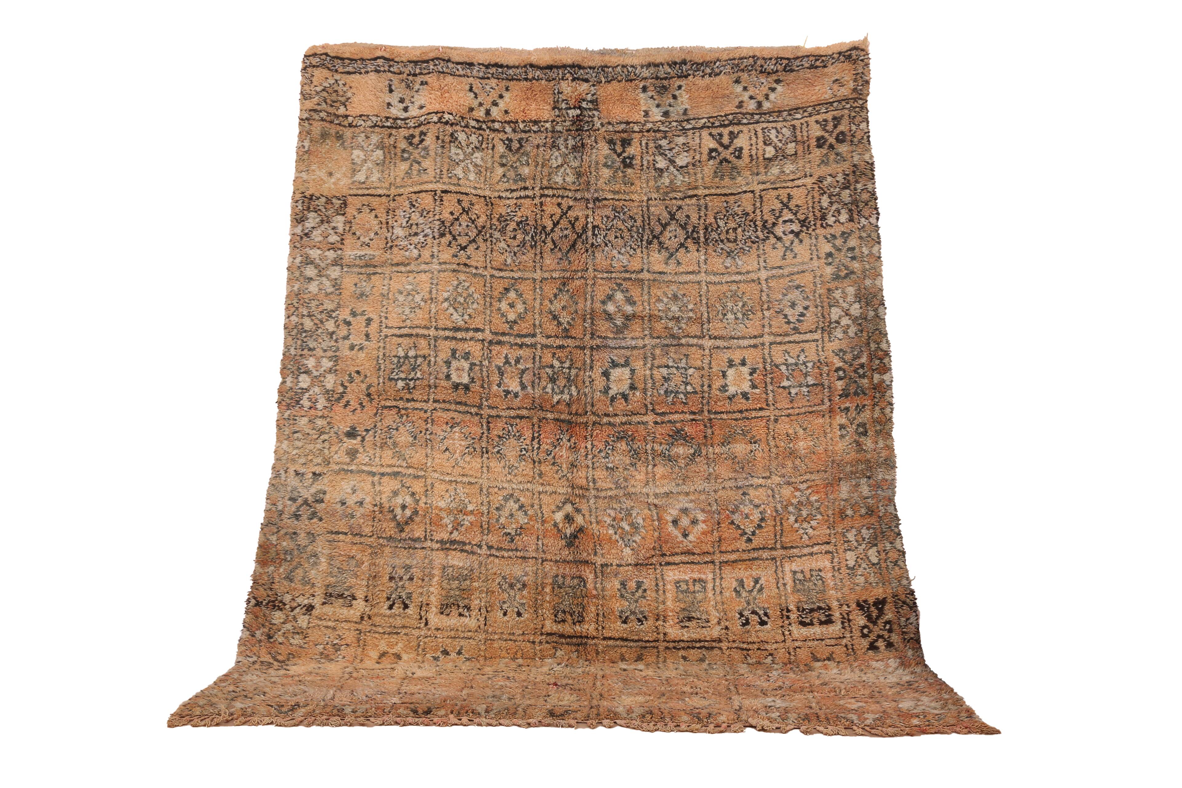 Peach Vintage Moroccan Rug 210 x 270 cm, Berber Wool Rug, Handmade Boho Rug
