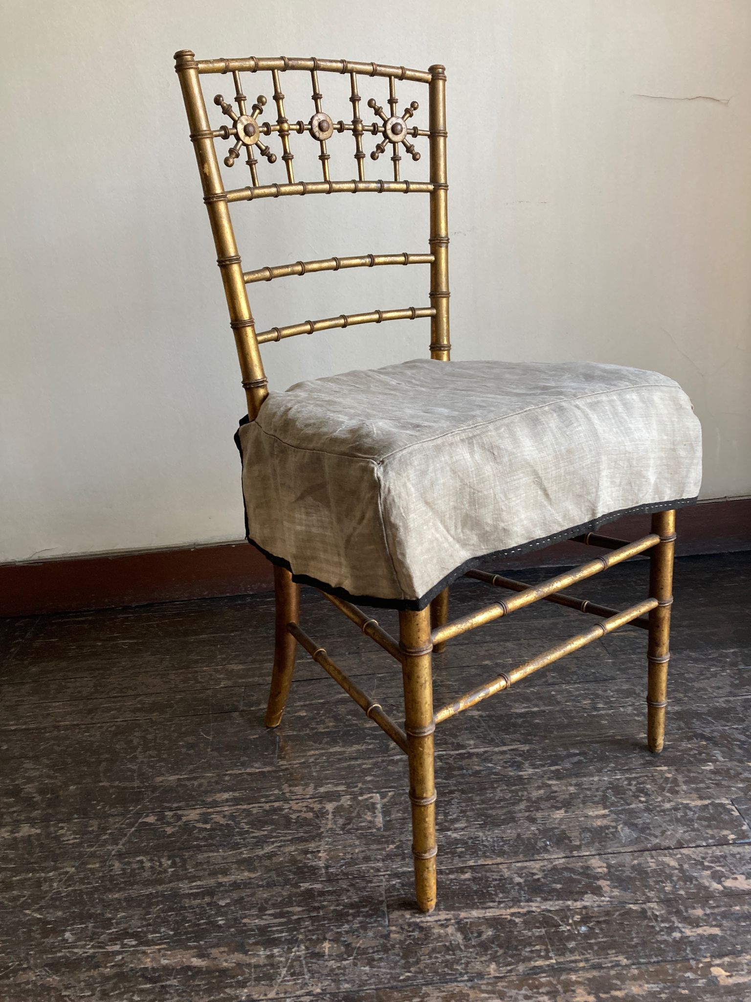 Chair in gilded wood and linen Napoleon III