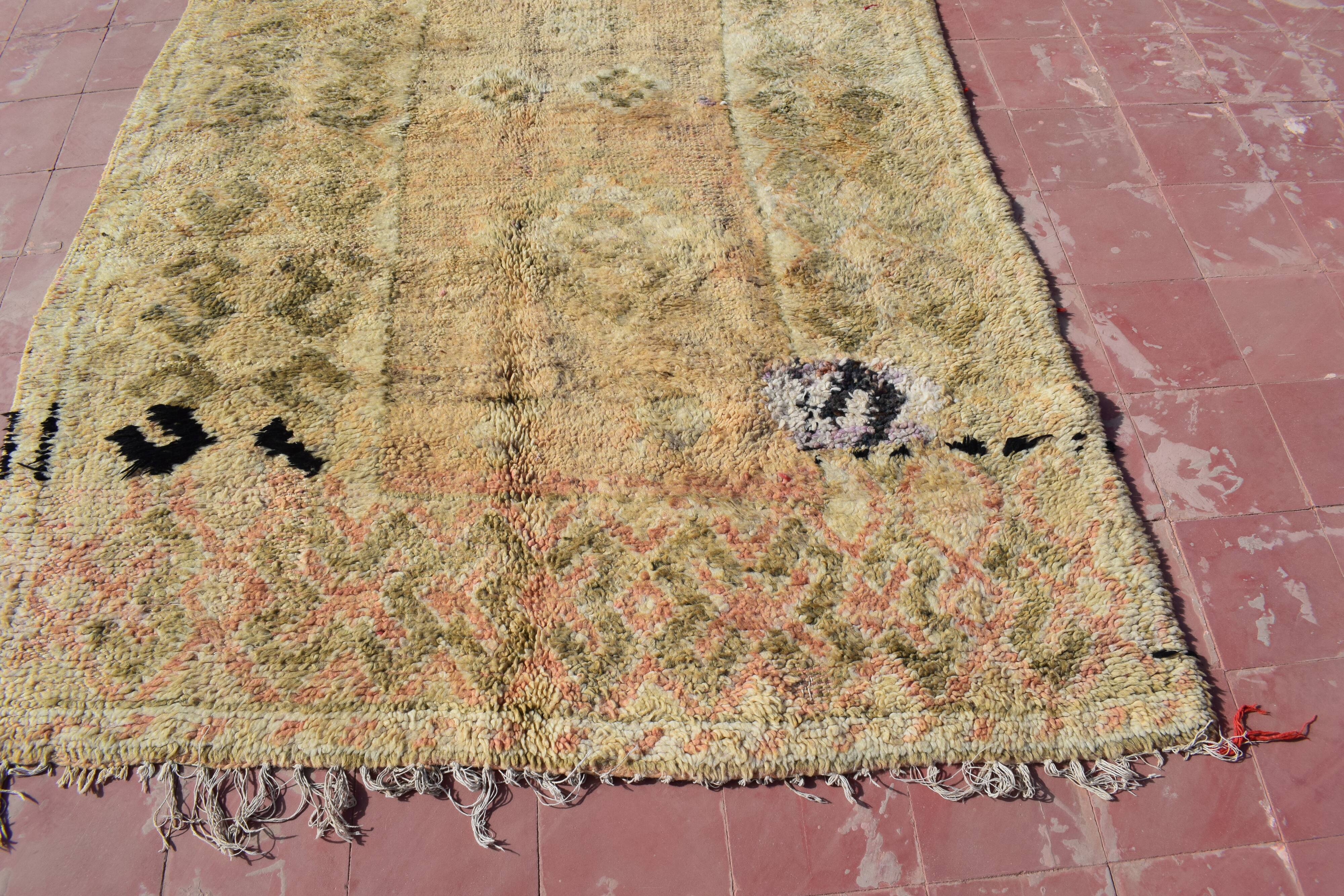 Berber rug boujaad vintage atlas
