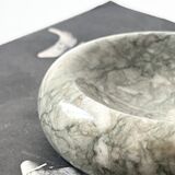 Round Italian ashtray made of hand-carved and polished green marble.