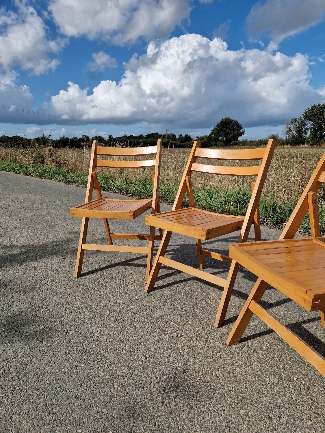 Set of 3 vintage folding chairs