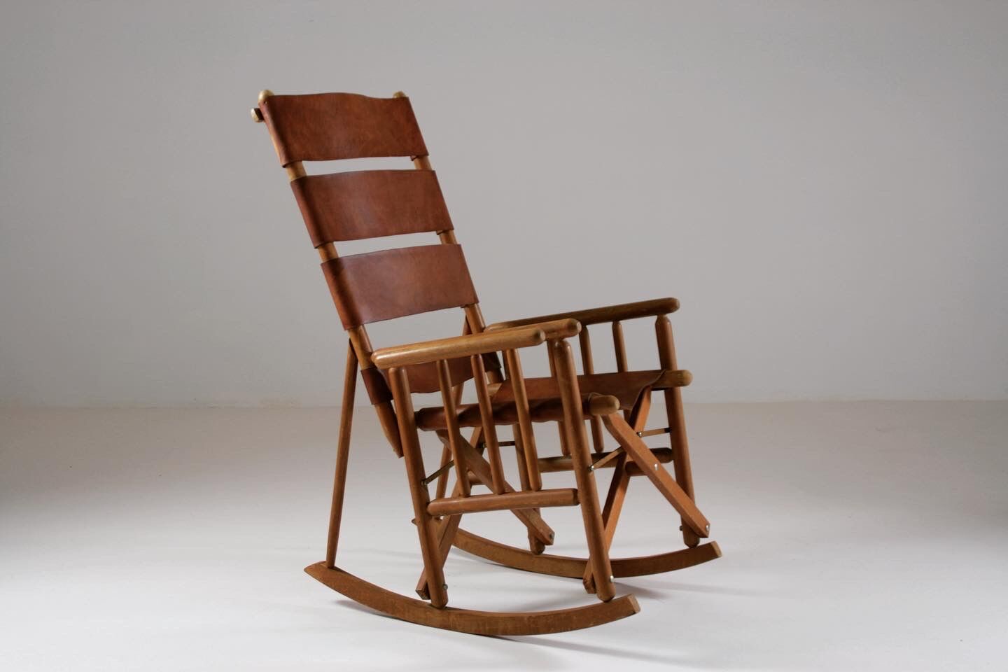 American rocking chair in wood and leather, 1960s