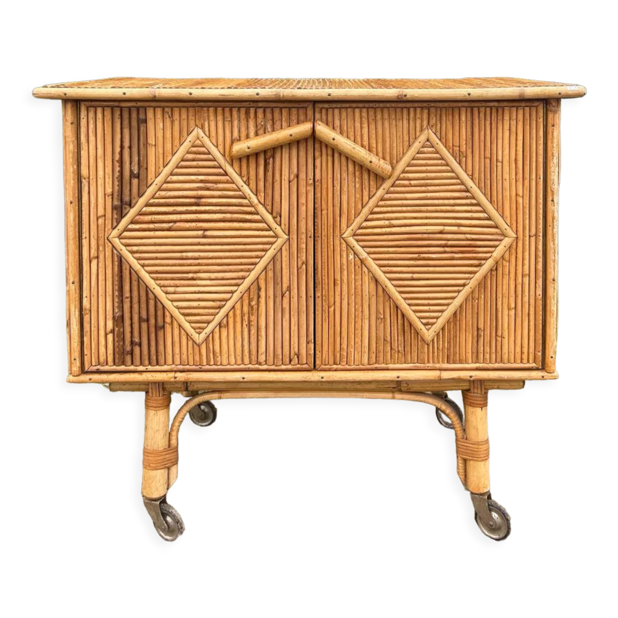 Bamboo furniture with wheels