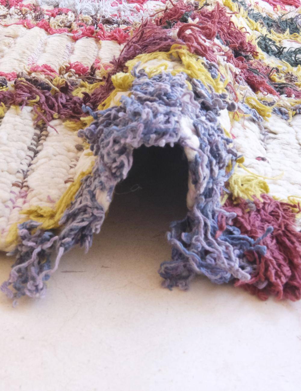 Vintage Berber Rug - 156 x 64 cm