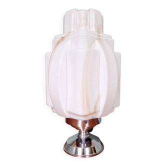 Art Deco Skyscraper table lamp in veined opaline, 1930s