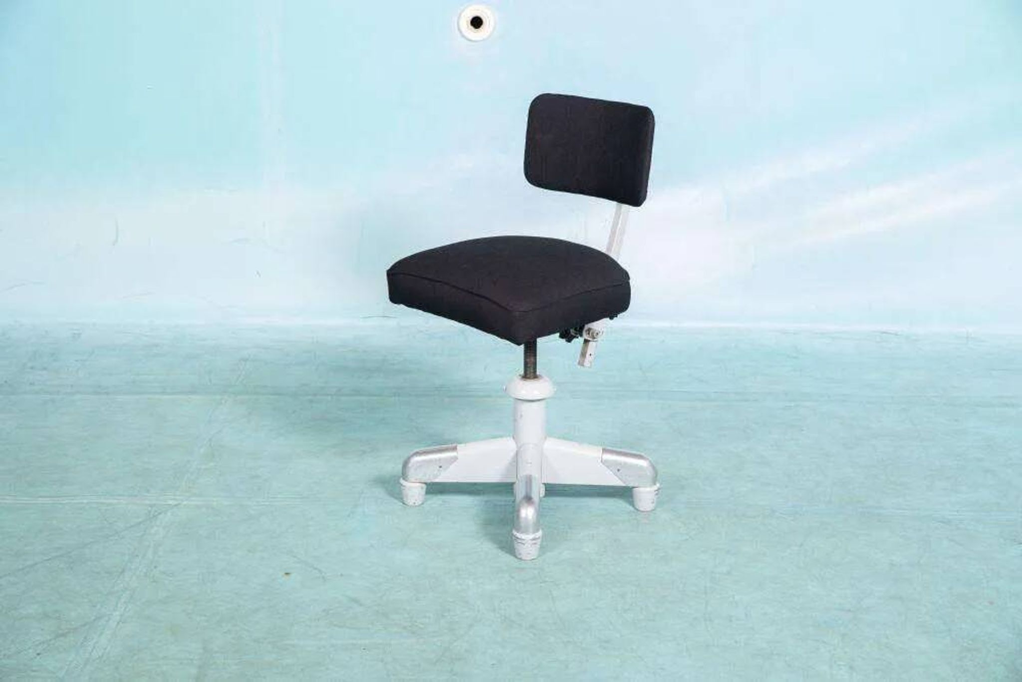 Vintage Gispen office chair from the 1960s, industrial Hoffmann.