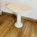 White ceramic console table
