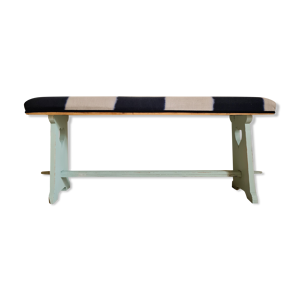 banc en bois bleu assise