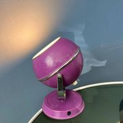 Lampe de bureau vintage violette en forme de globe oculaire de l'ère spatiale