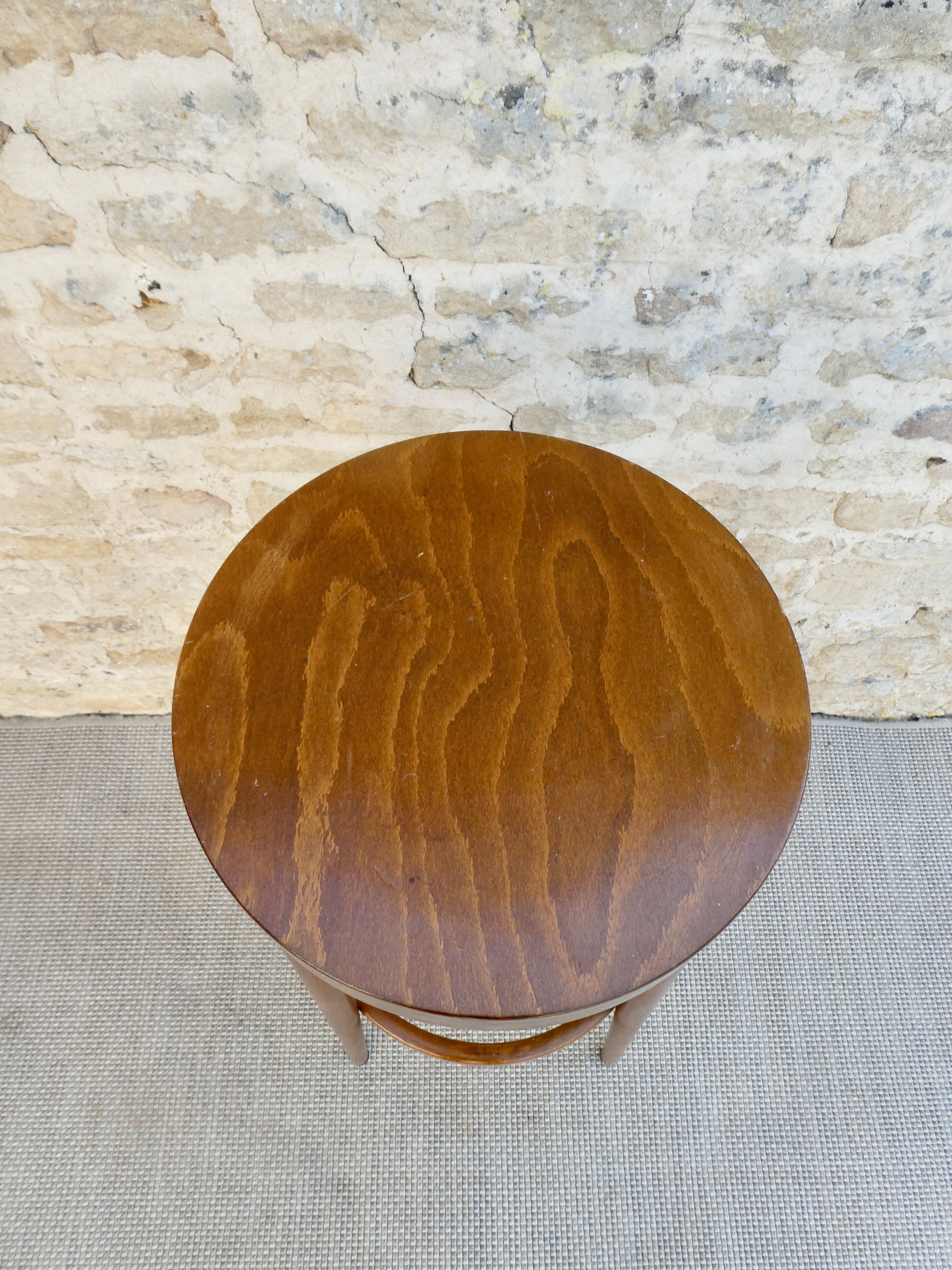 Tabouret haut de bar en bois Baumann