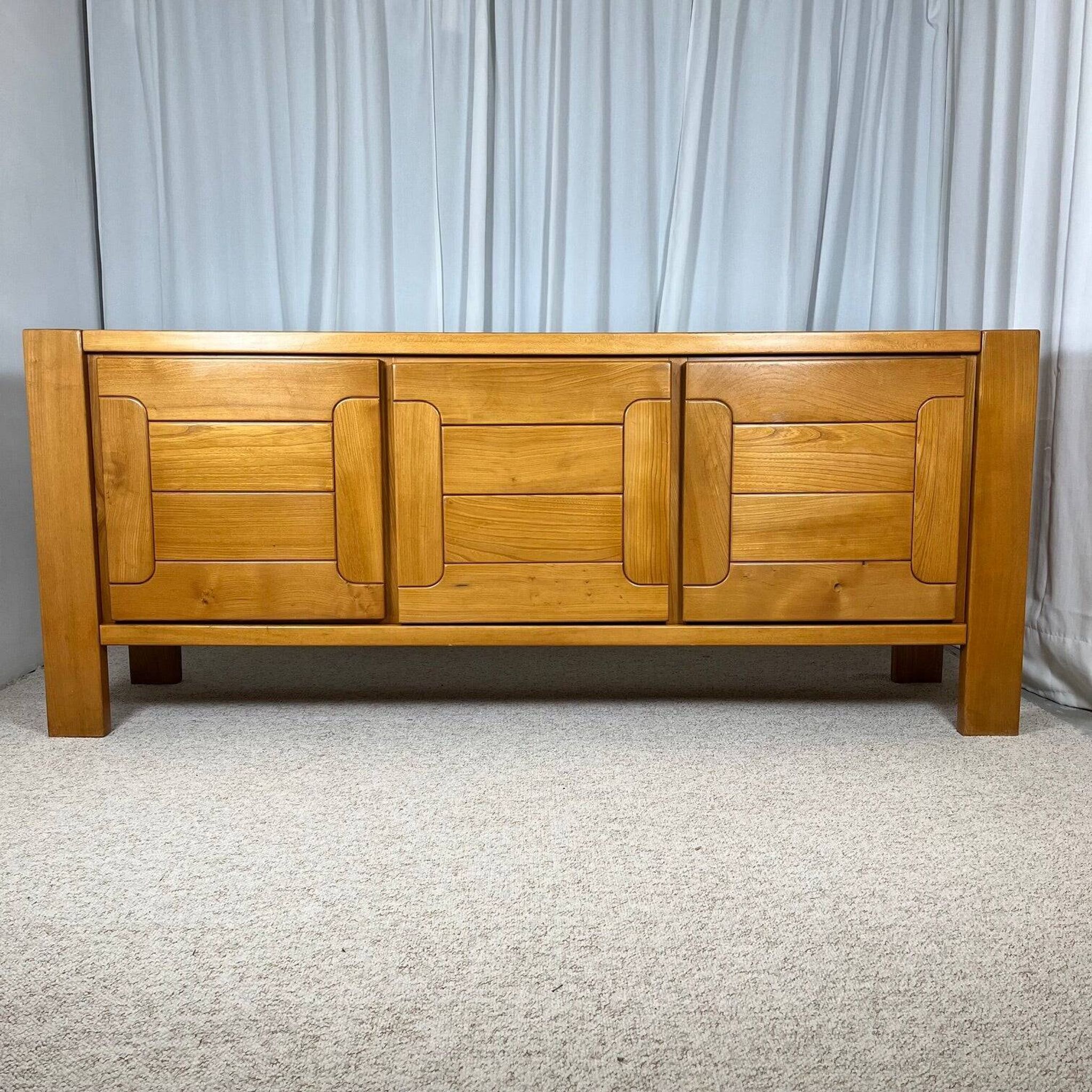 Large French sideboard in solid elm, 1970, attributed to Atelier Chauvin.