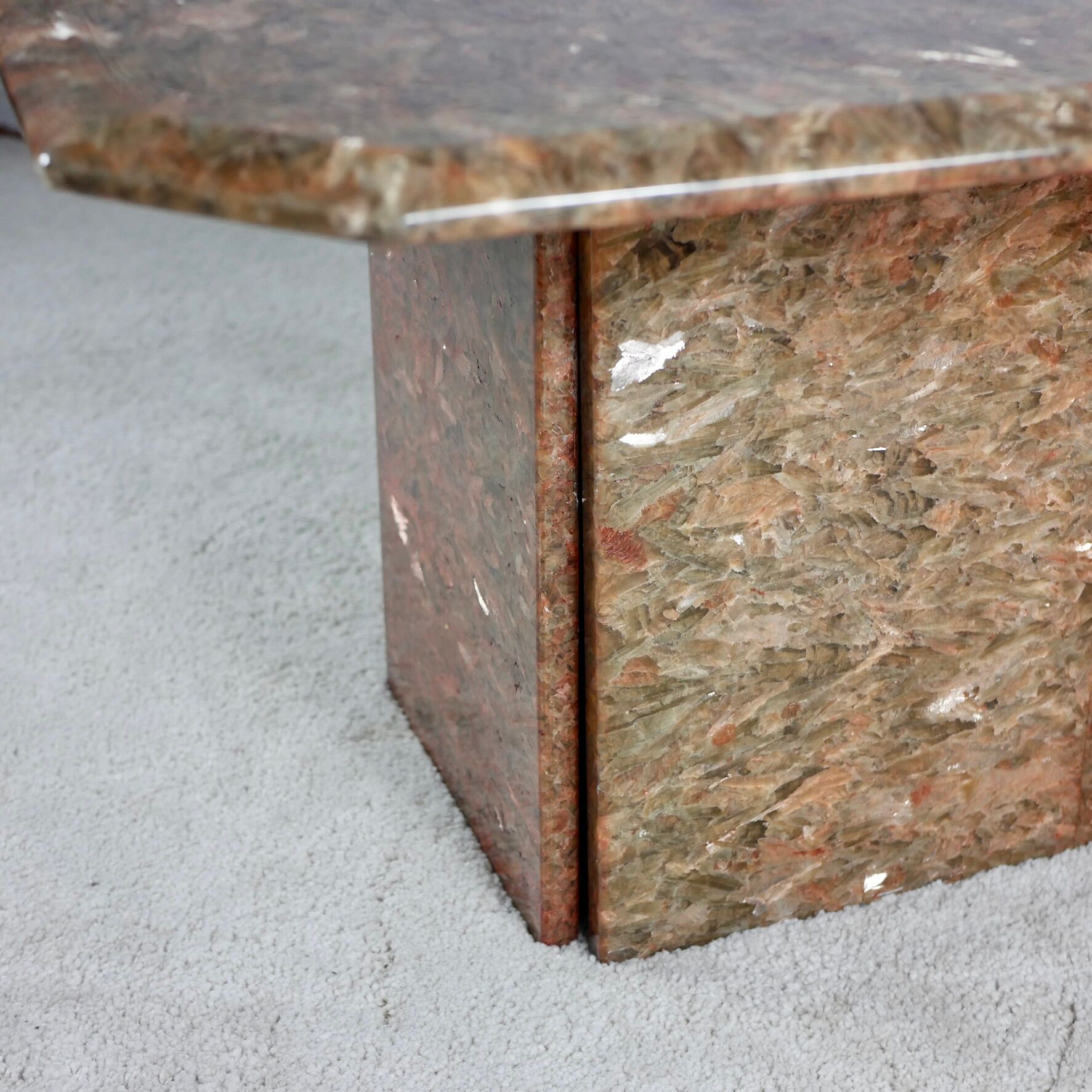 Quartz coffee table 80s