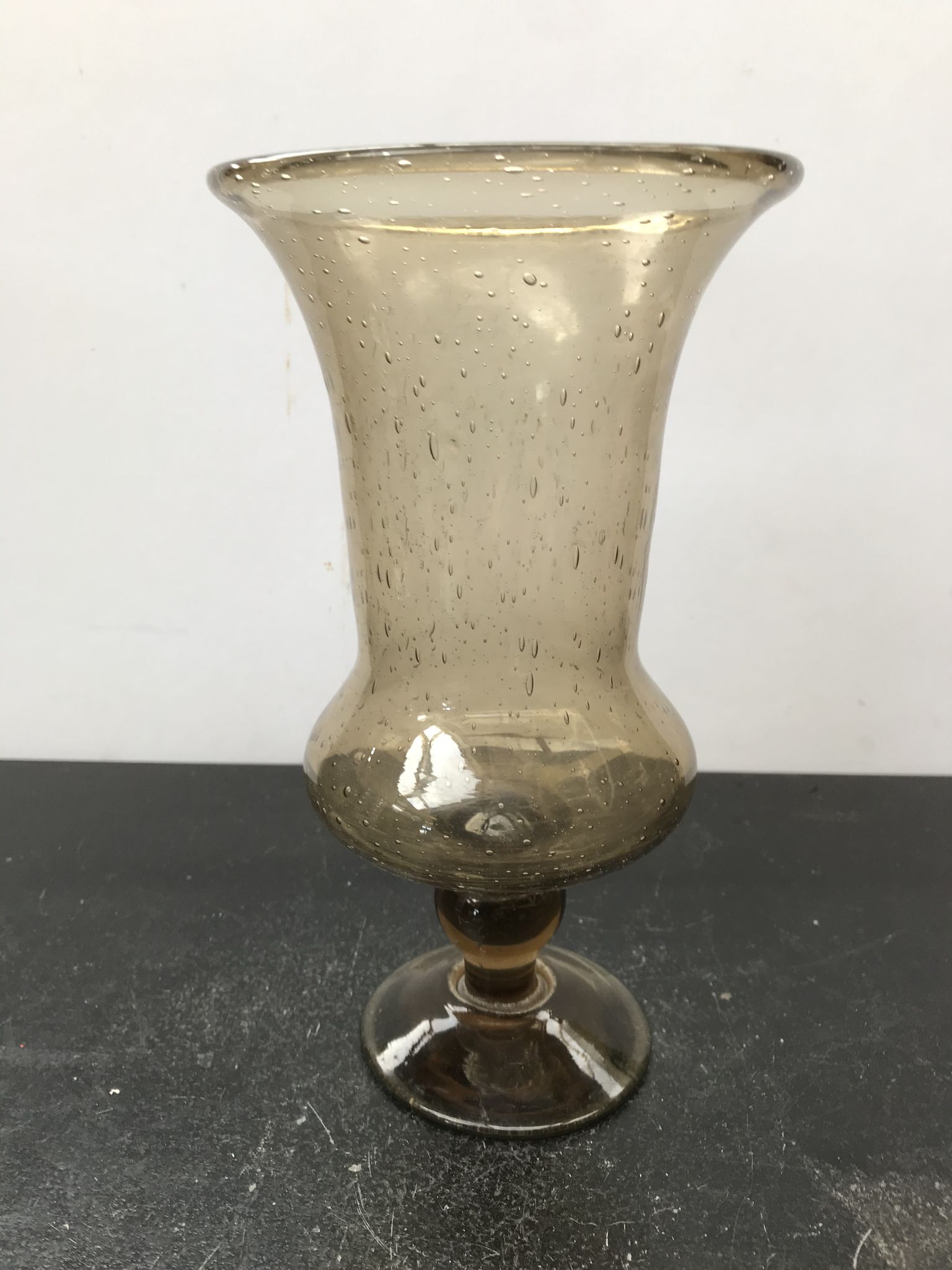 Vase sur pied style Biot verre bullé vintage