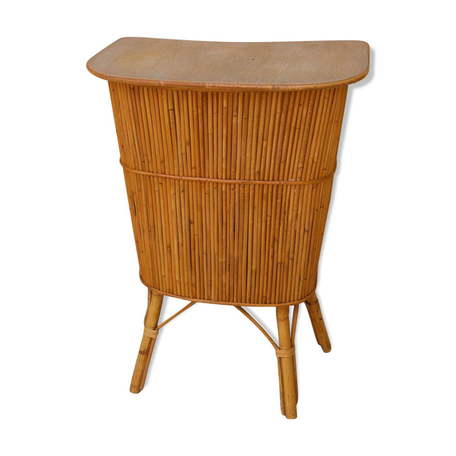 Bar en rotin vintage