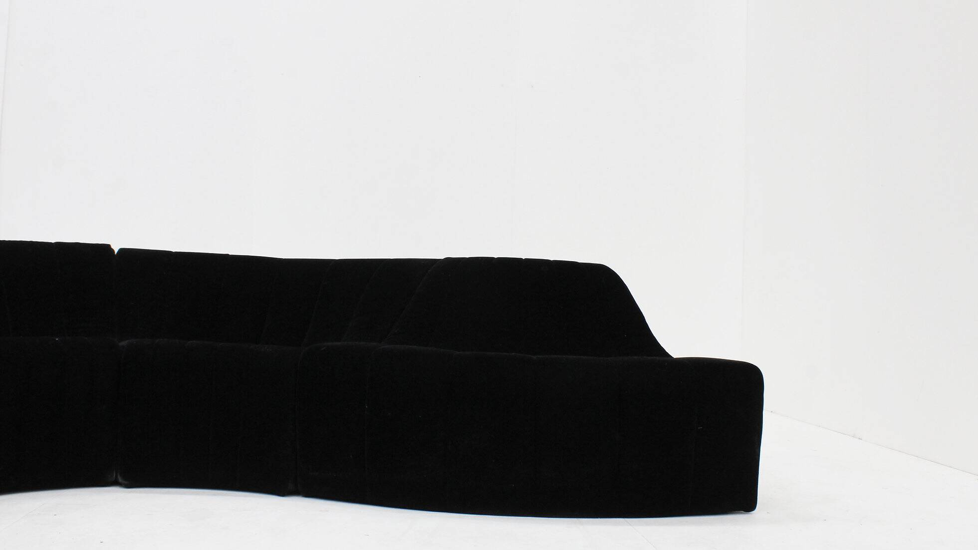 Kwok Hoi Chan for Steiner Chromatic modular curved sofa 1970s