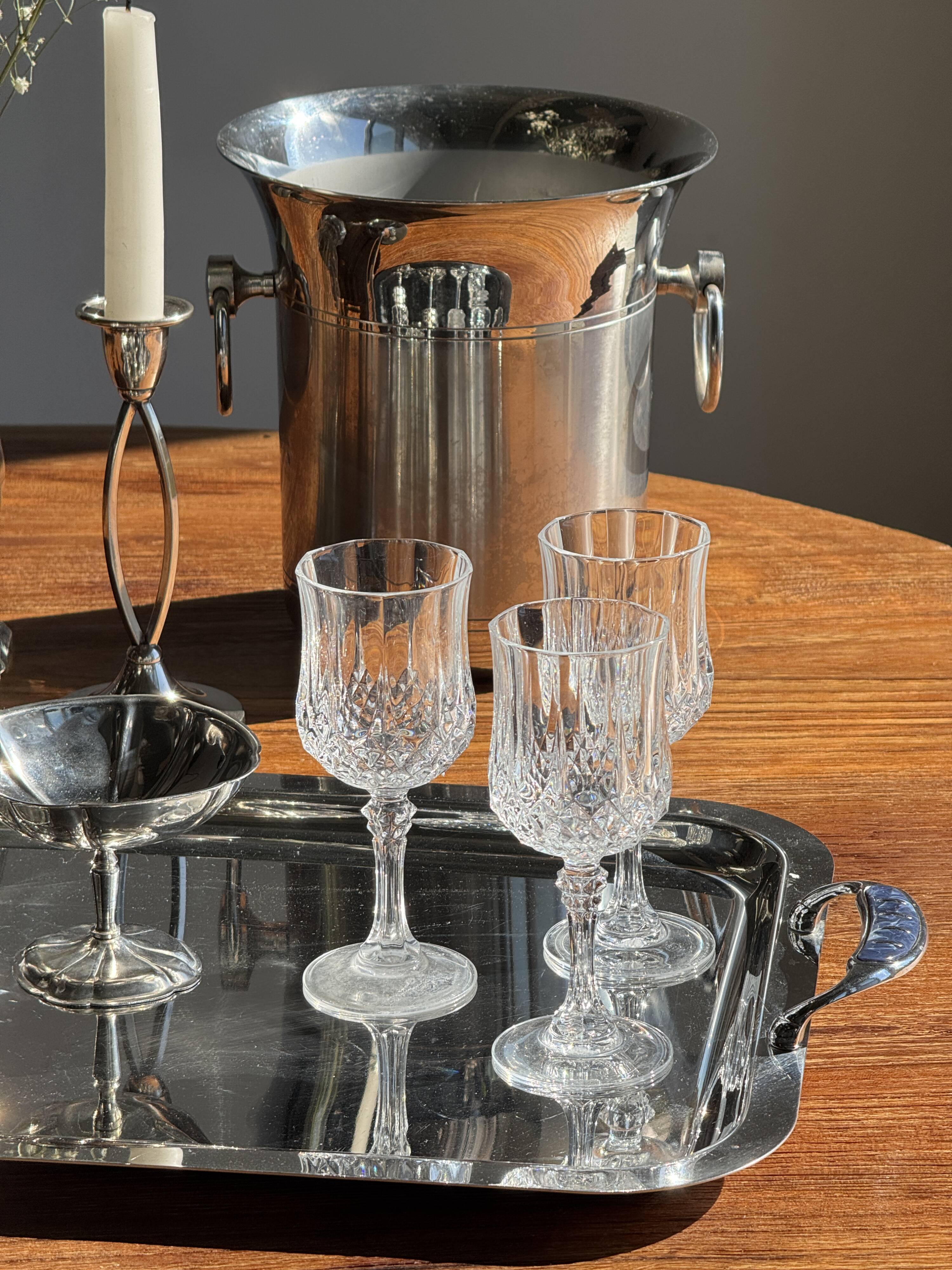 Set of 6 metal ice cream cups on flower-shaped feet