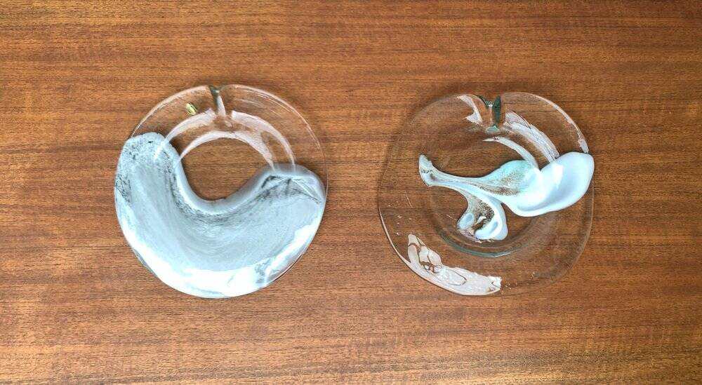 German Vintage Art Collection Richartz Plate and Bowl in Glass by Hans Jürgen Richartz for Mathildenhütte, Solingen, Set of 2