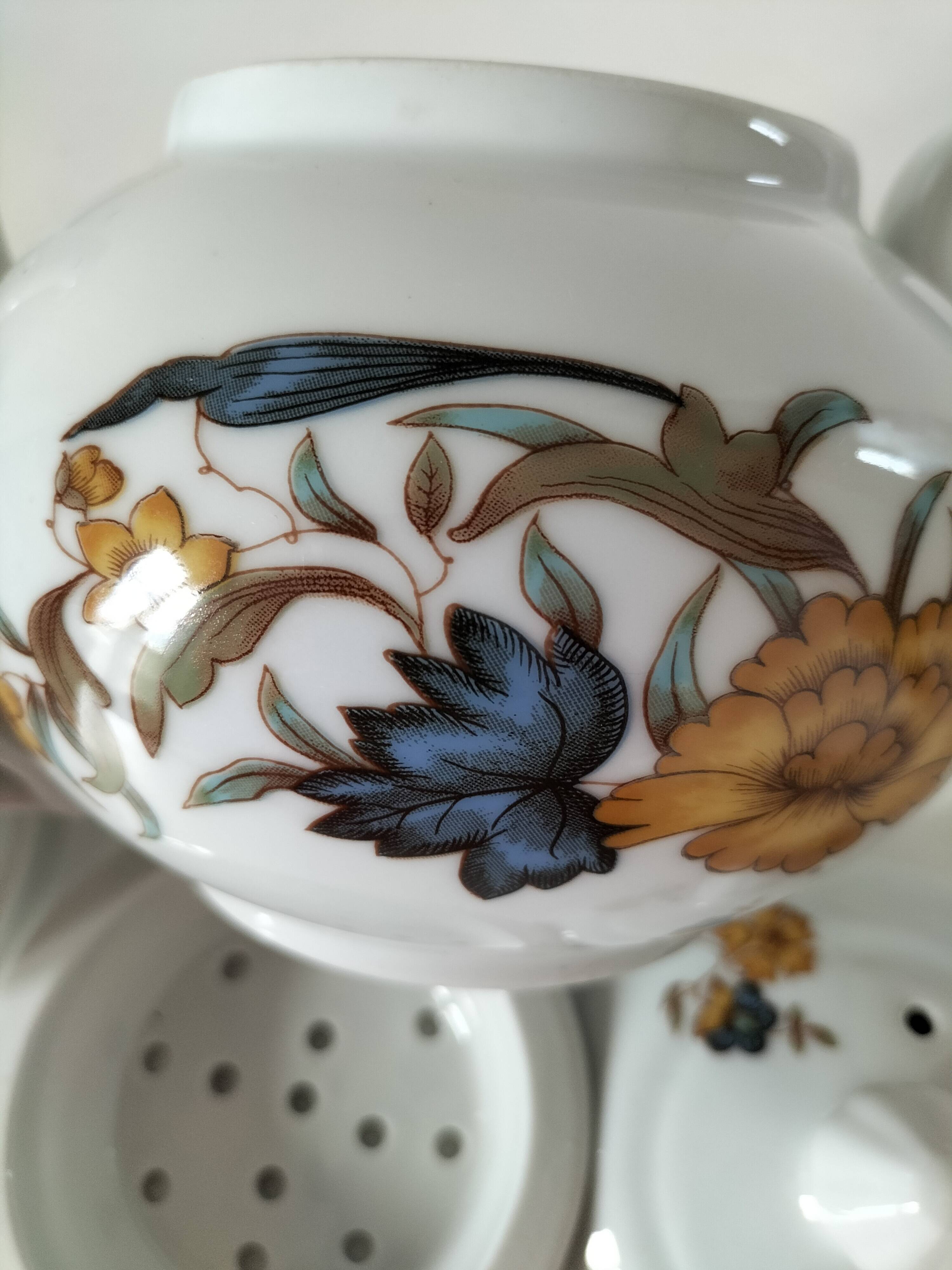 Pillivuyt Coffee/Teapot