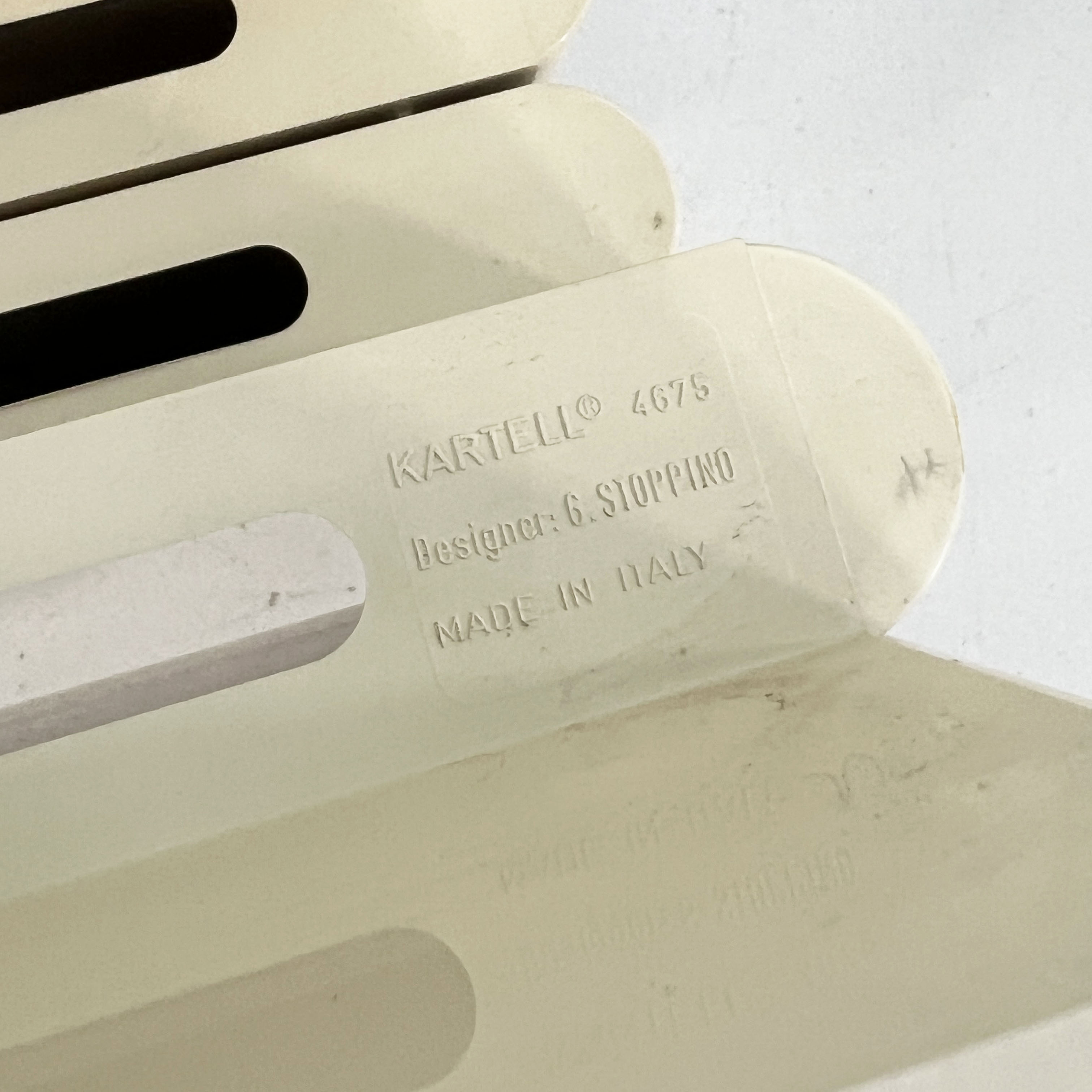 Porte-magazines beige par Giotto Stoppino pour Kartell, 1970