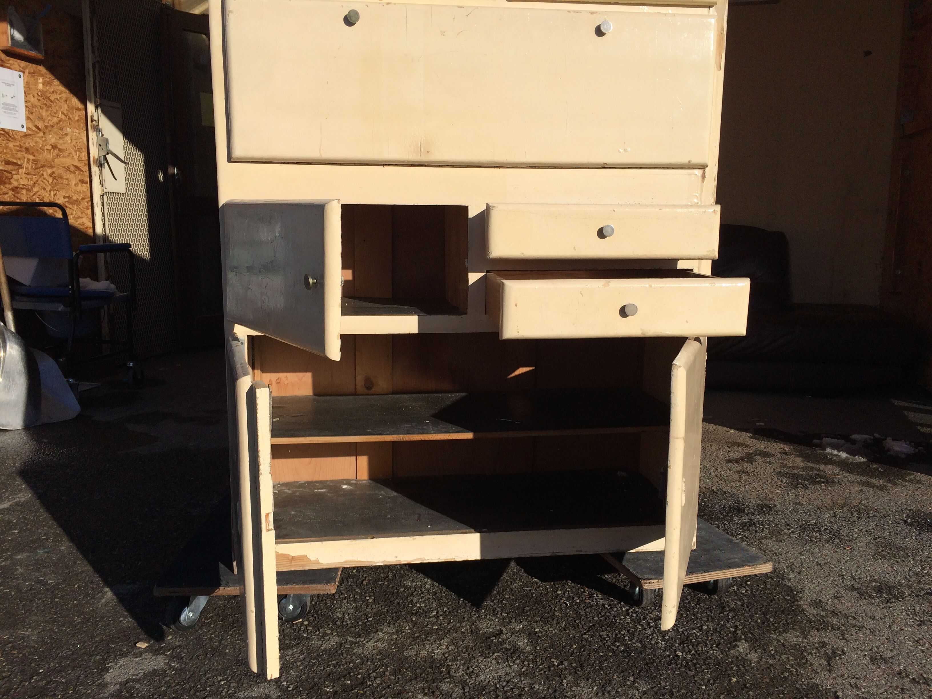 Buffet Mado compact années 50