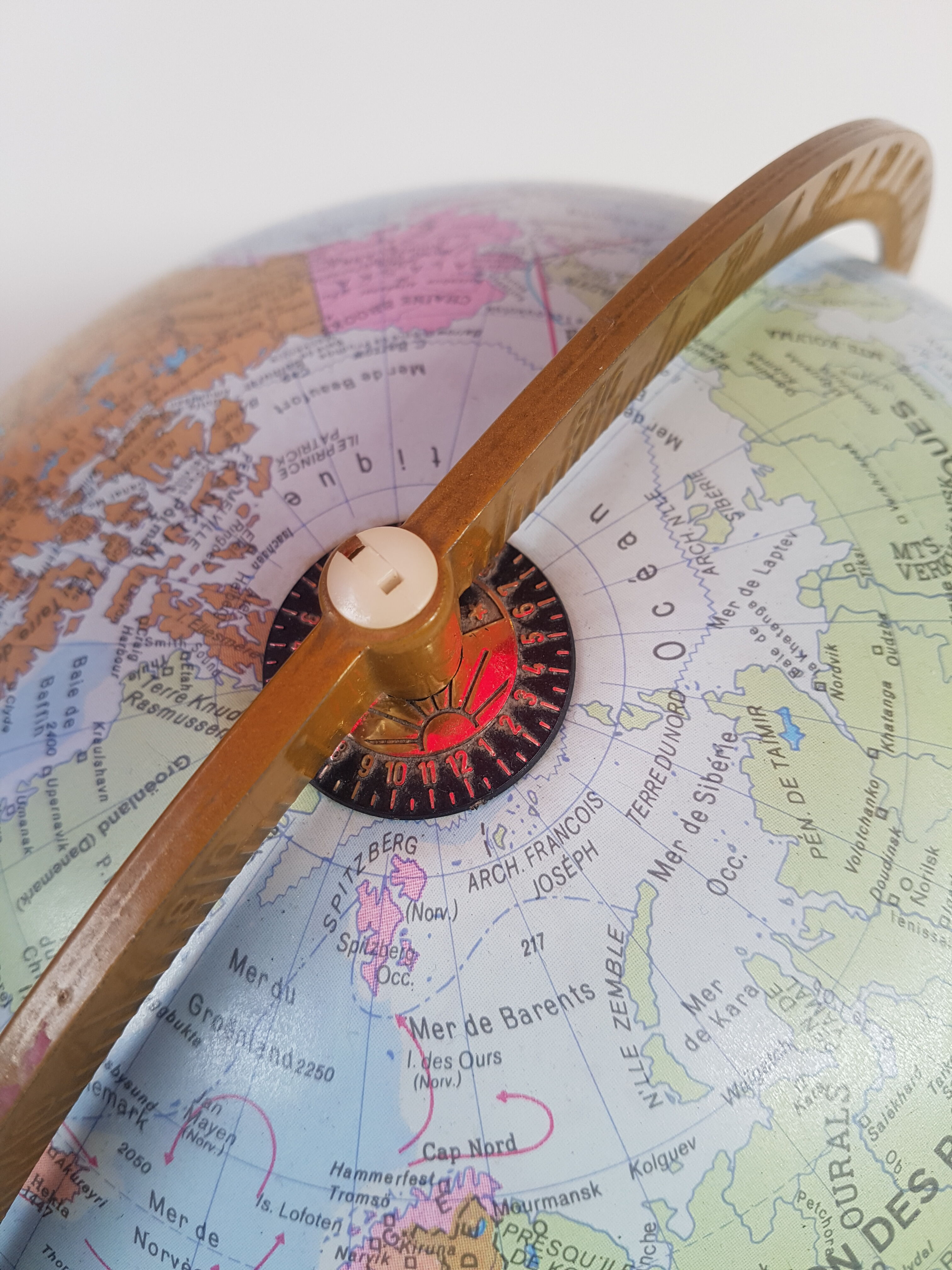 Globe luminous scan globe, Denmark, 1976.