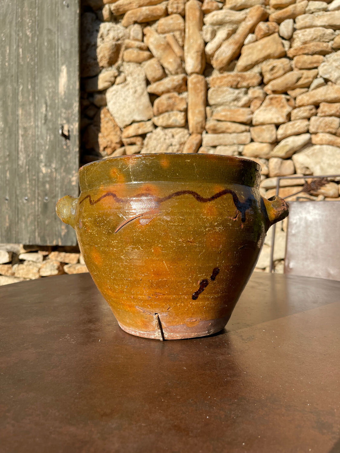Ancient terracotta pottery jar