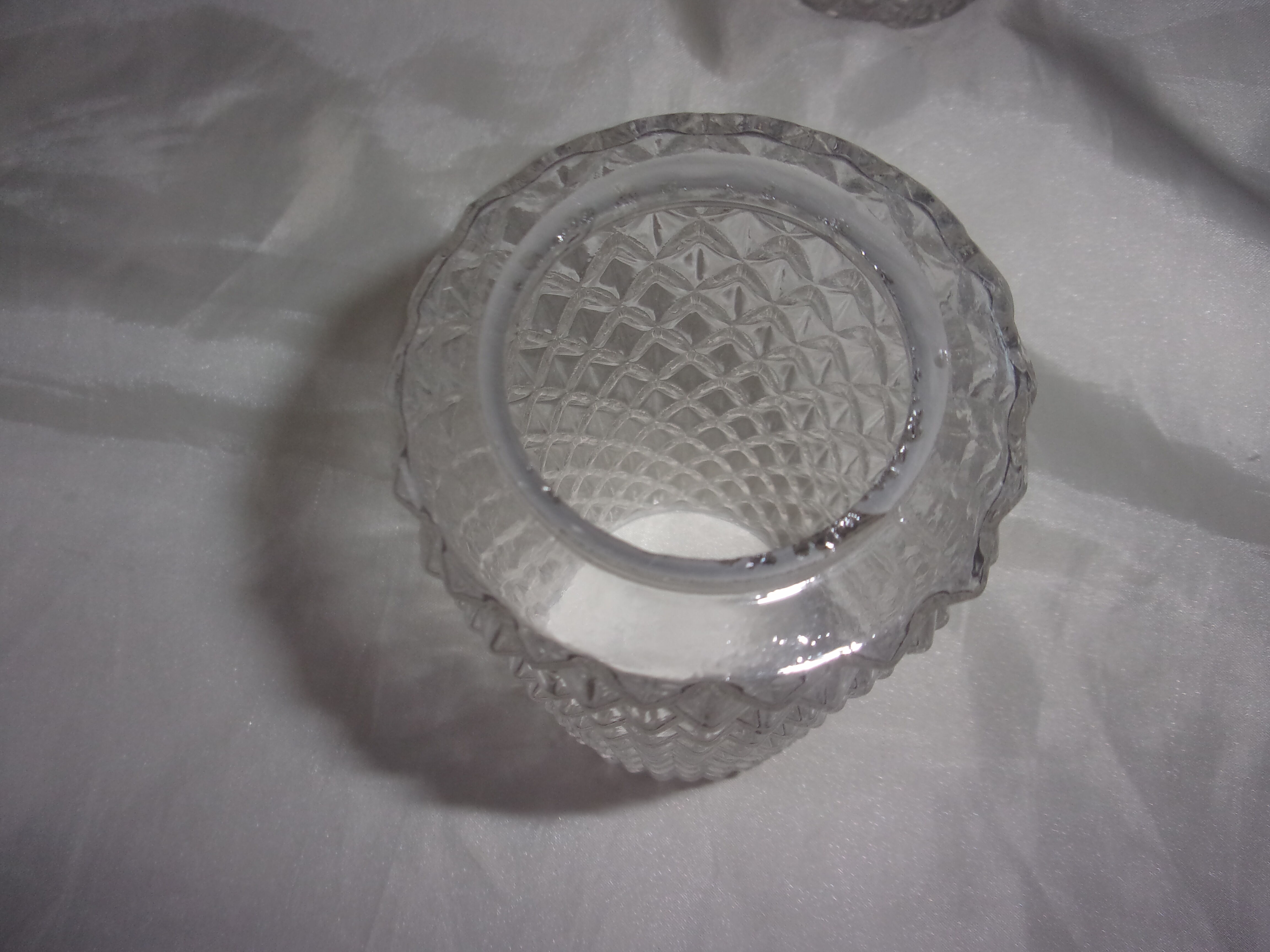 4 chiseled glass lampshades