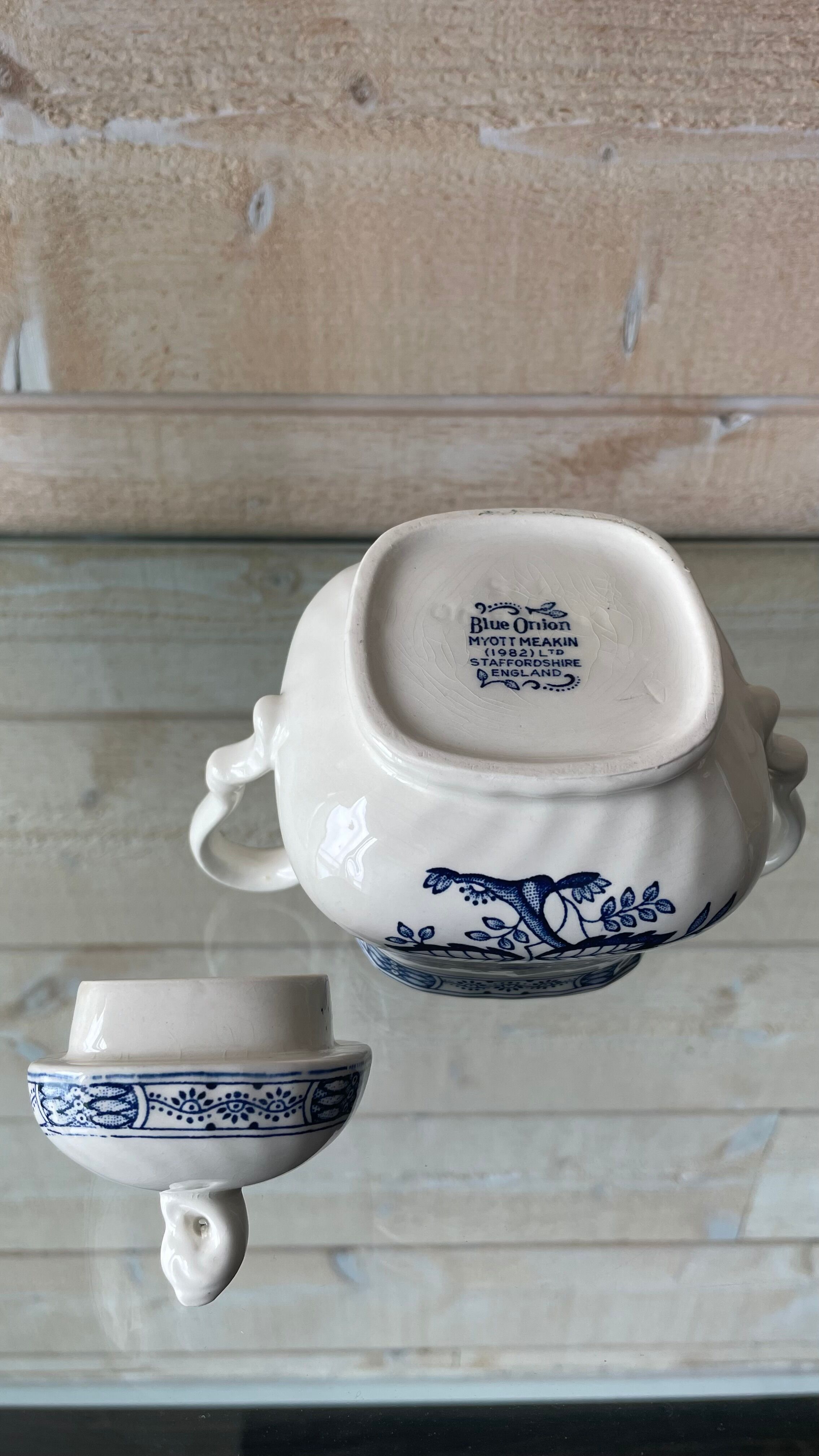 Myott sugar bowl
