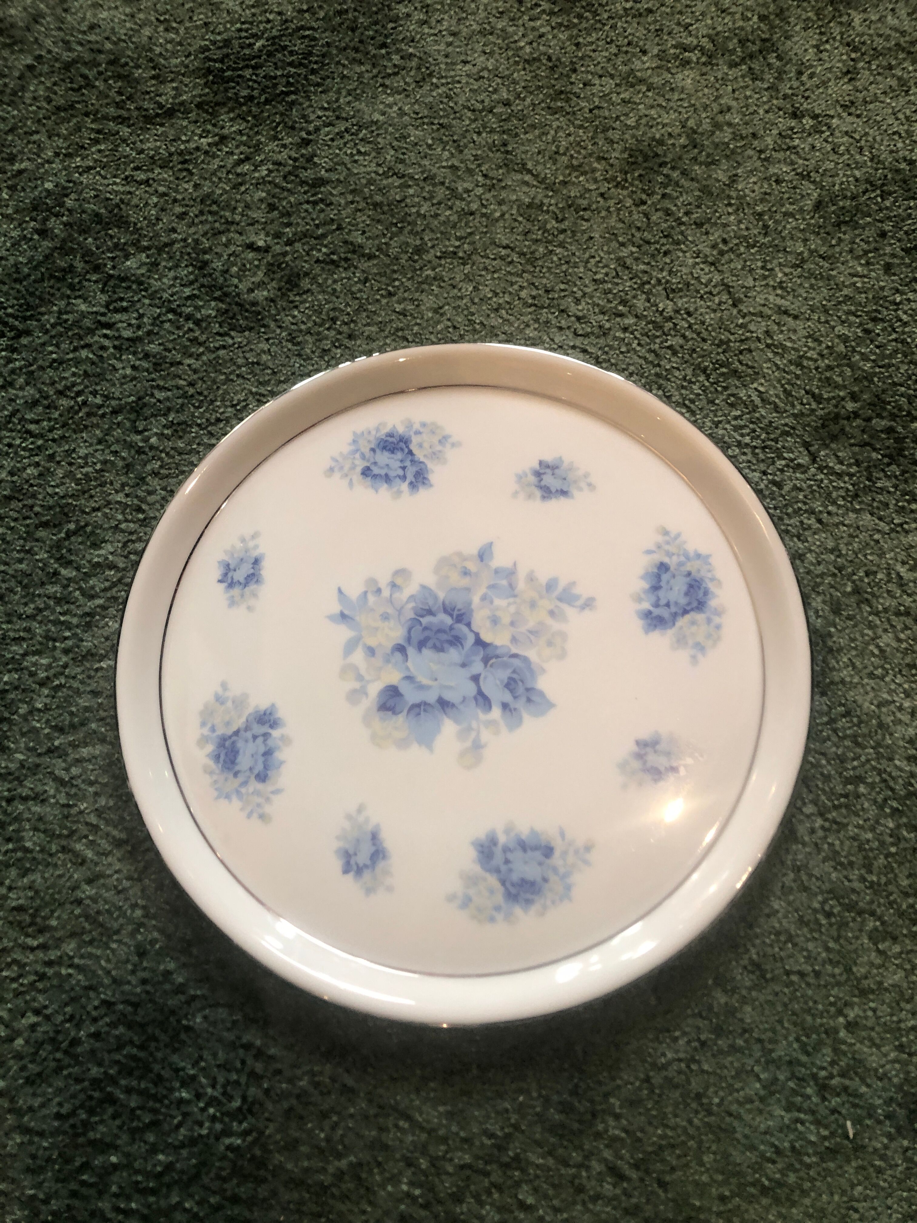 Limoges cake dish