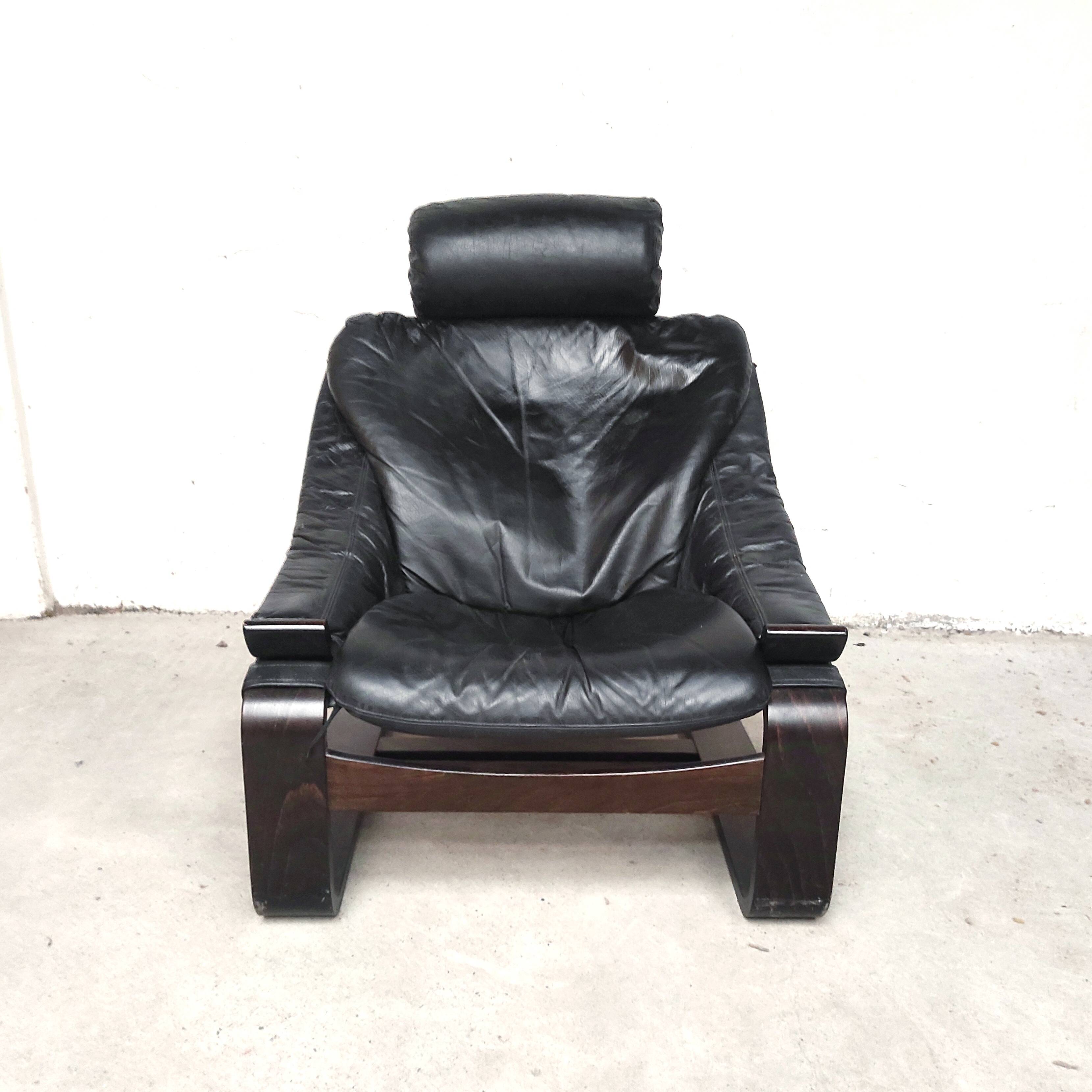 Pair of Kroken armchairs in black leather