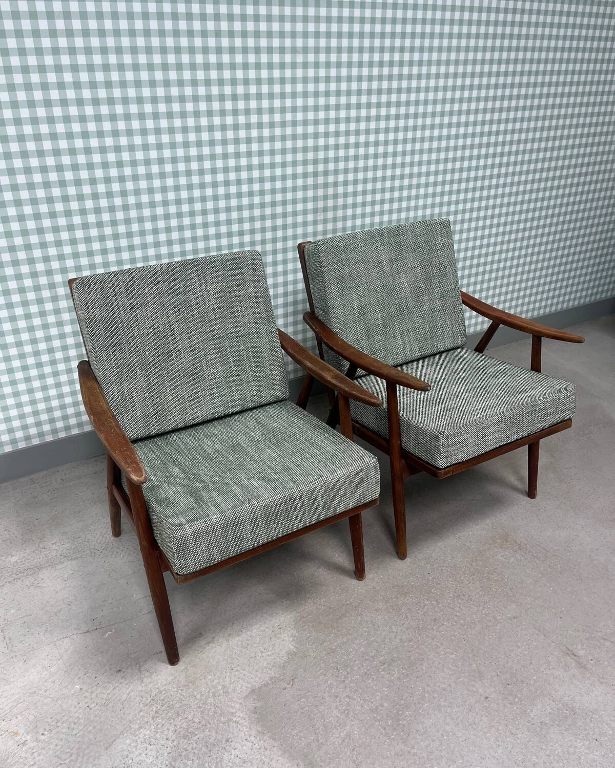Paire de fauteuils scandinaves Thonet