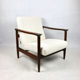 White GFM-142 Armchair