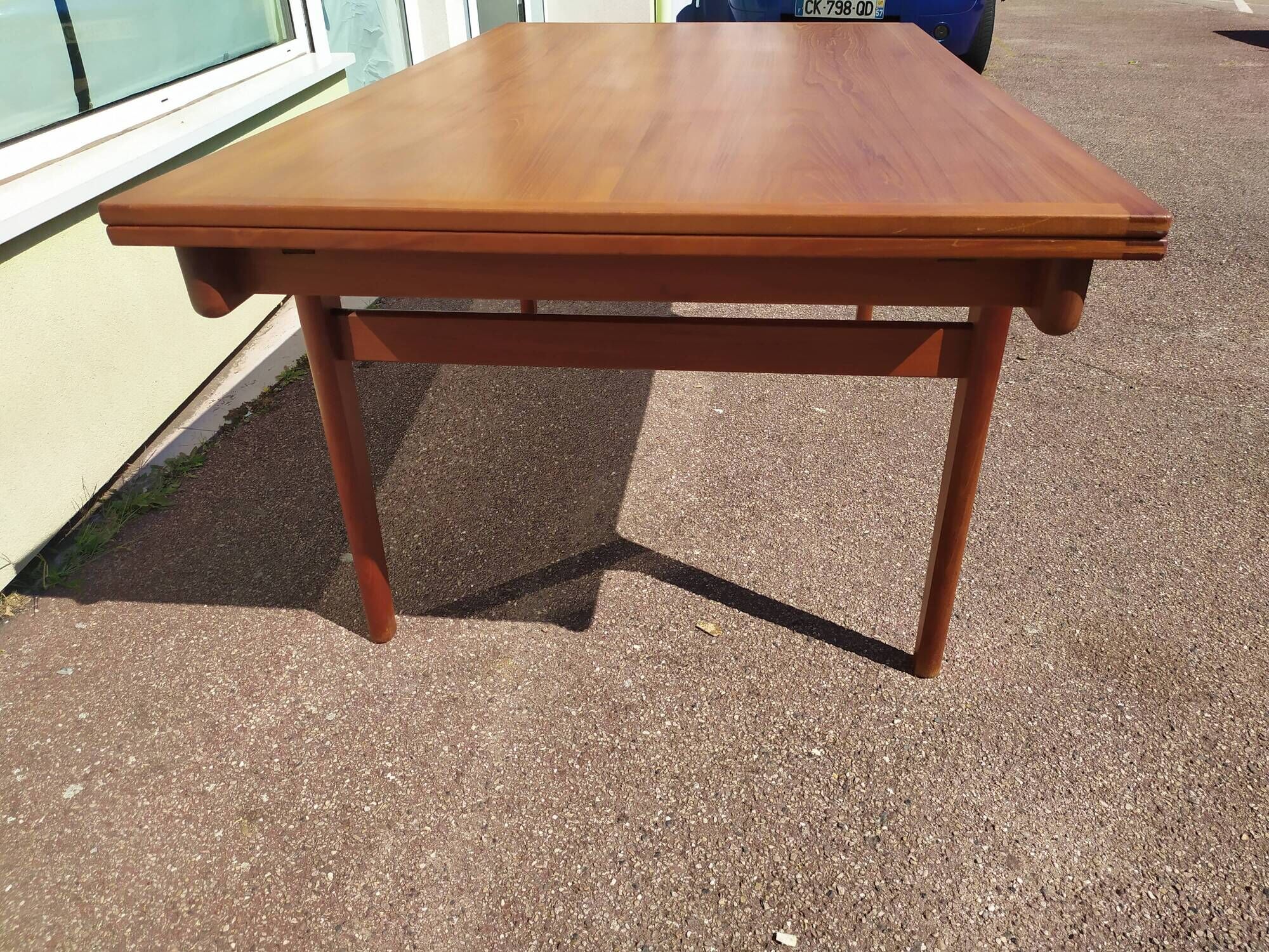 Scandinavian teak dining table with extension 6 to 10 people Henning Kjaernulf