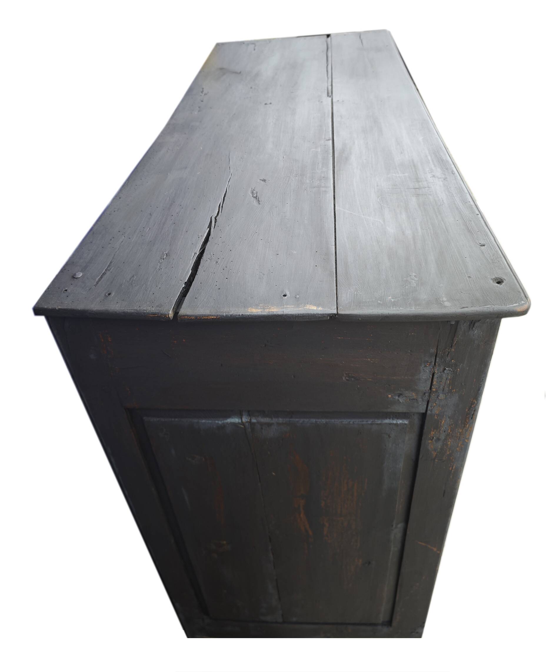 Black mountain chest of drawers