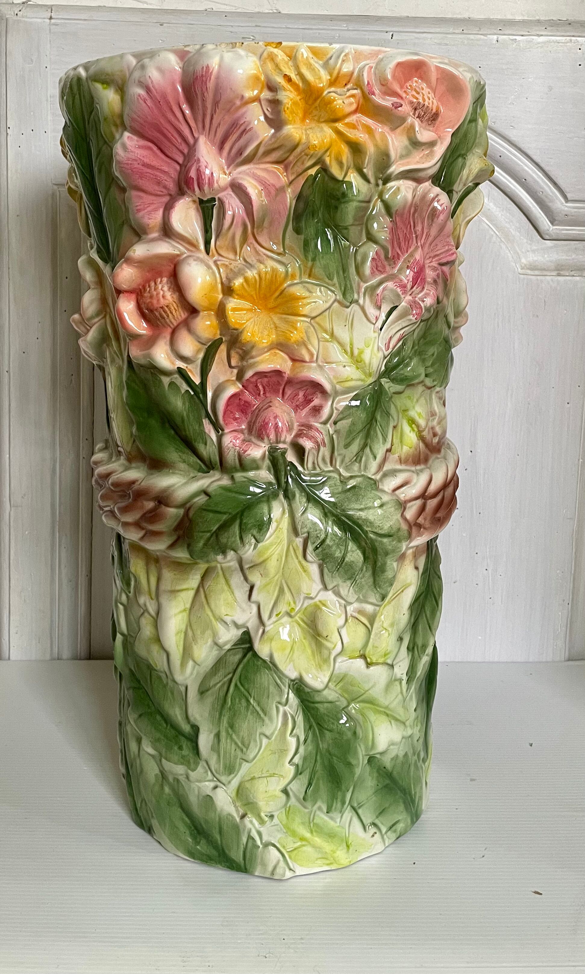 Vintage slurry umbrella holder