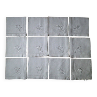 set of 12 old linen tea towels in very good condition