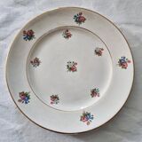 Set of 8 mismatched dessert plates