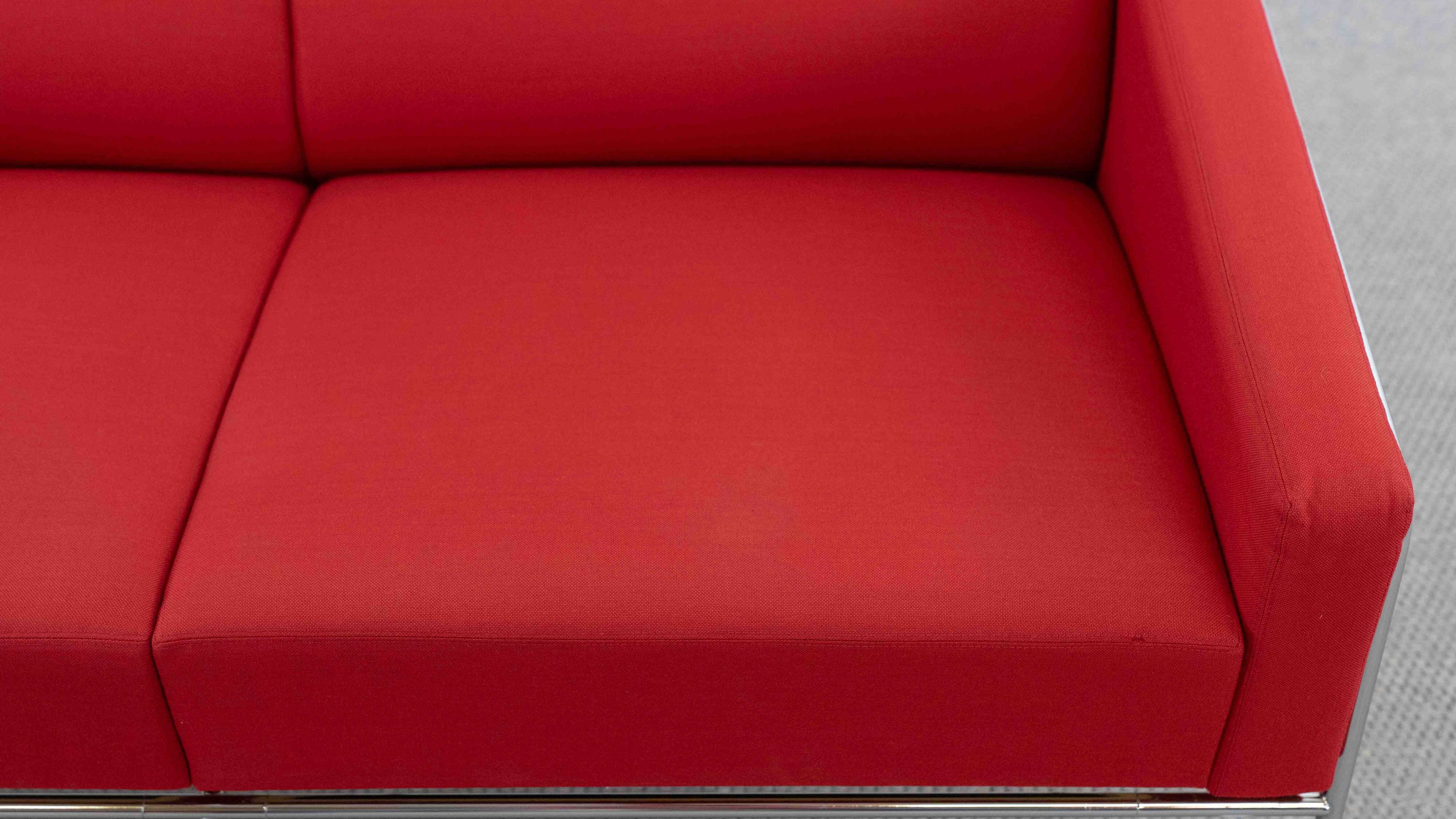 Airport Sofa Modell 3300 by Arne Jacobsen for Fritz Hansen