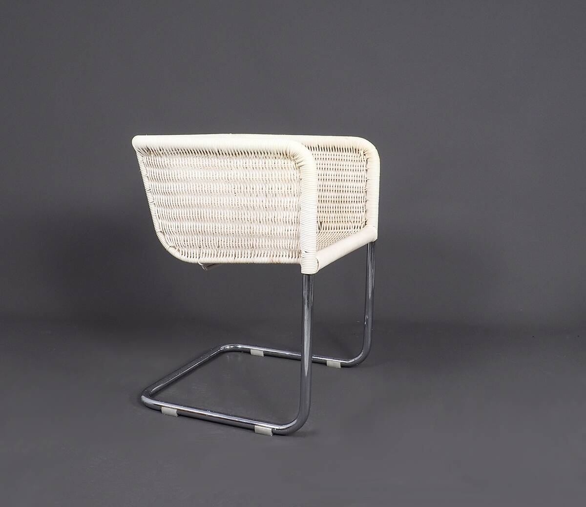 Chaises cantilever blanches Tecta D43, années 1980, lot de 4