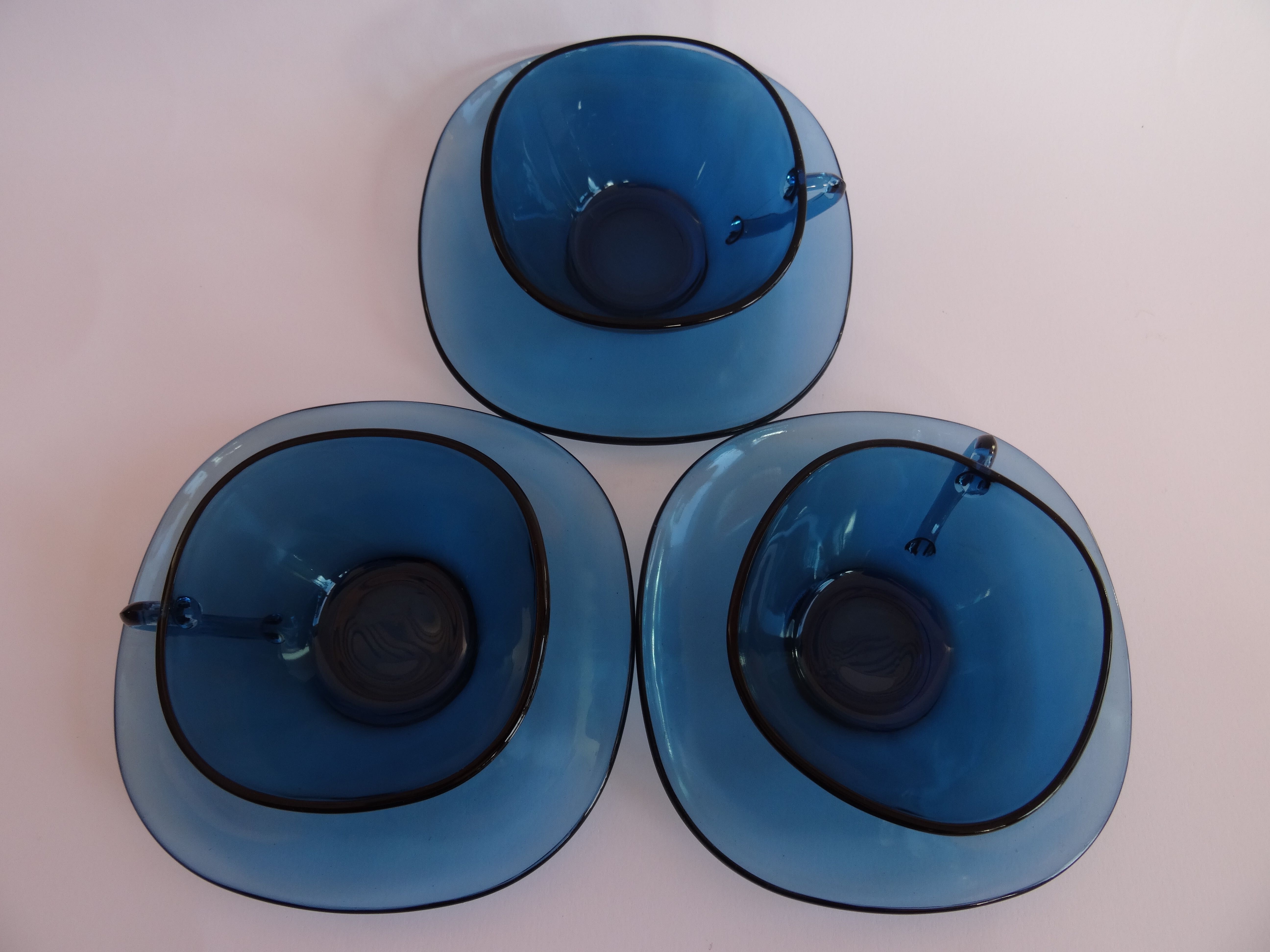 Tasses à café Vereco avec sous-tasses
