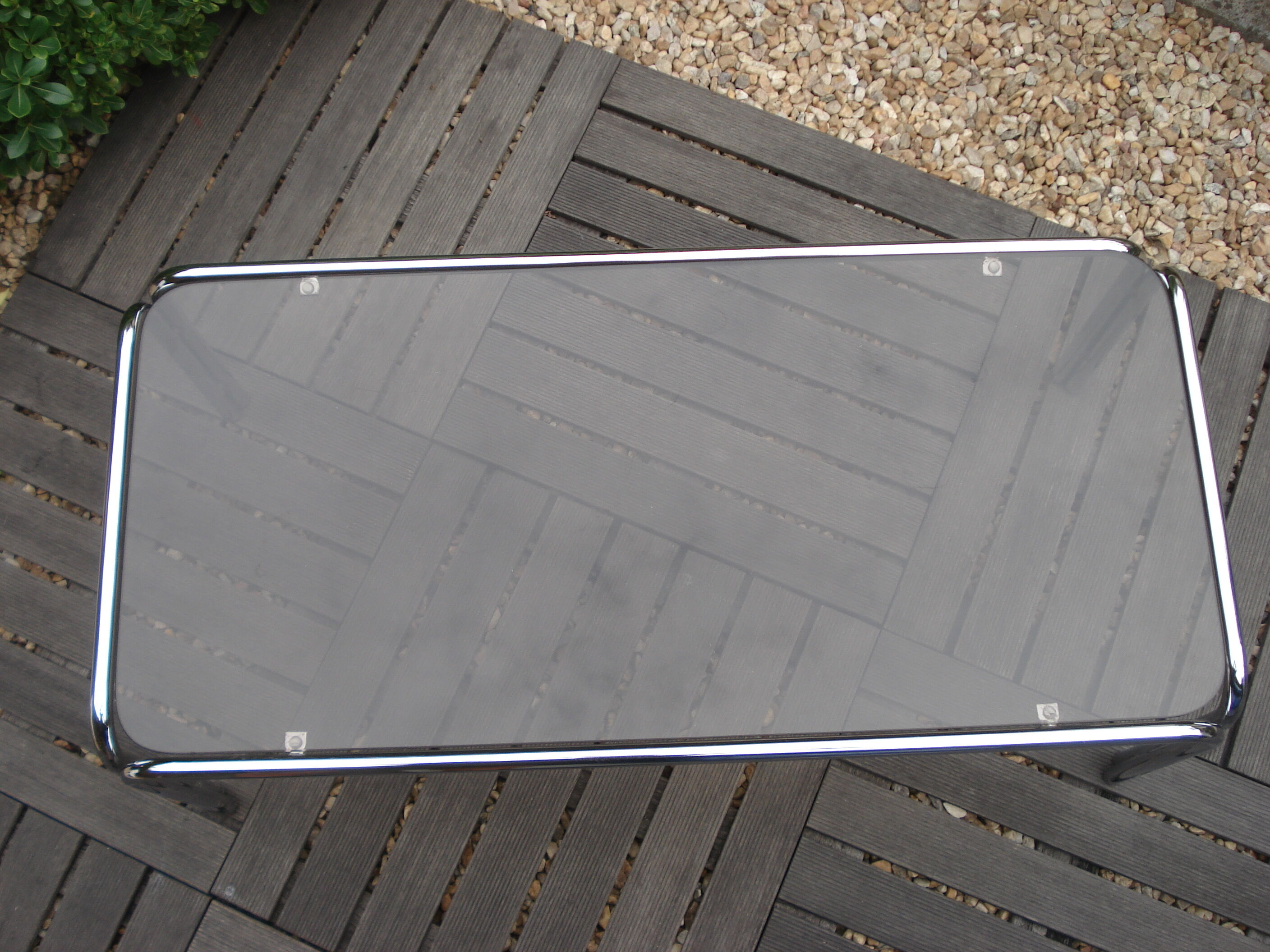 Coffee table chrome glasses smoke vintage 1970