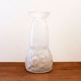 Art deco vase in molded pressed glass