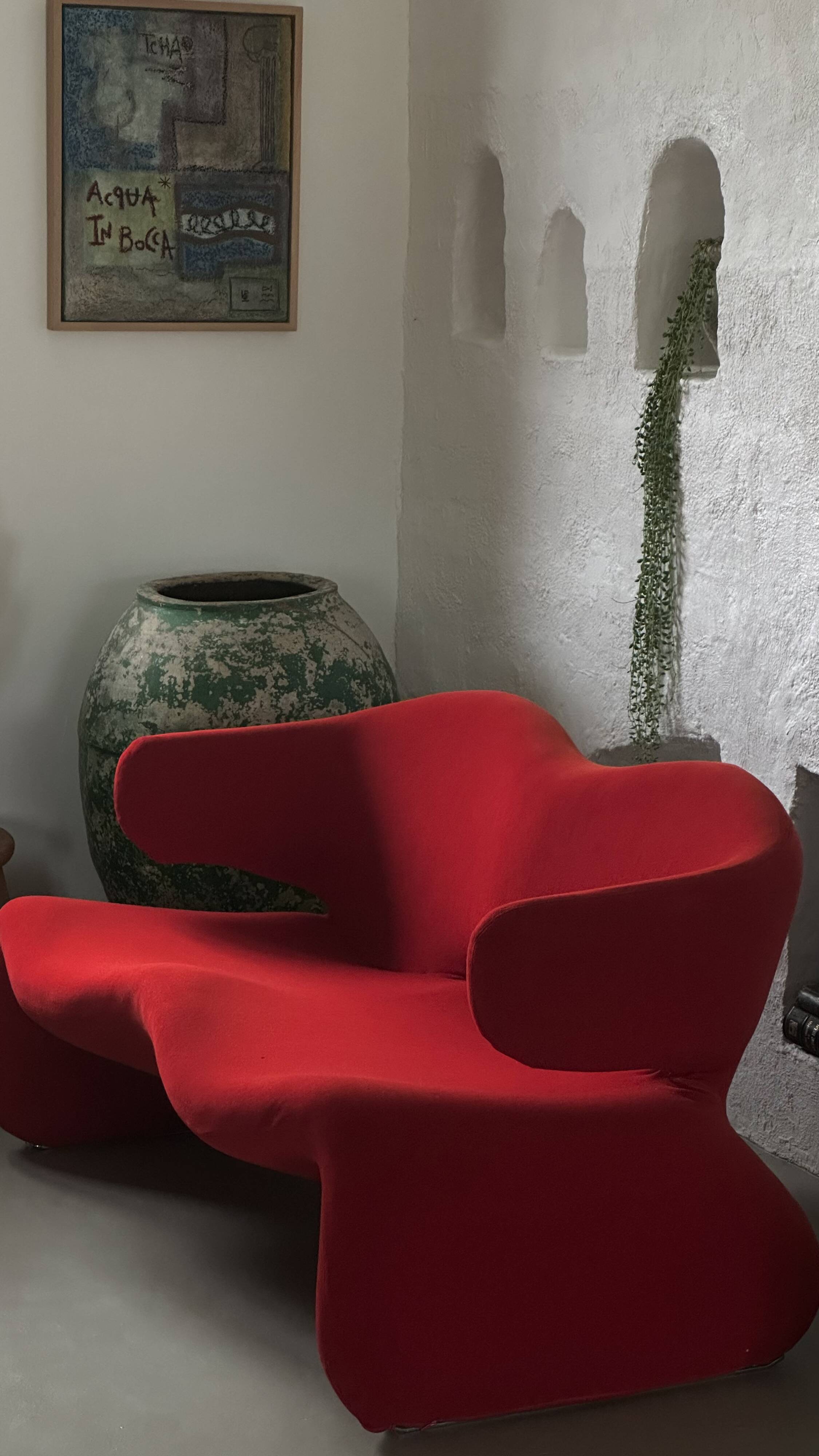 Djinn sofa designer Olivier Mourgue